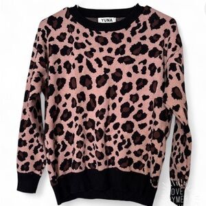 Women's Pink Leopard Crew Neck Sweater
